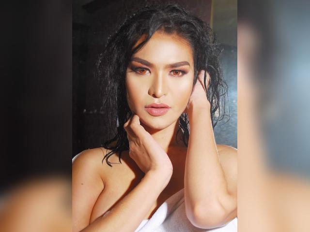 Visit GiftedGirl4Uu profile