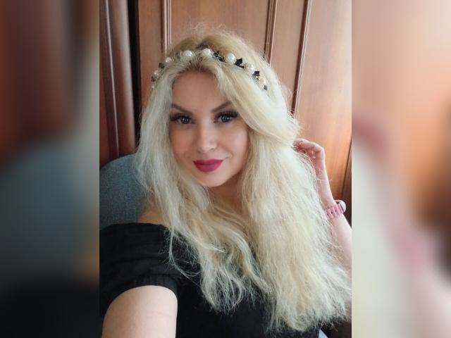 Visit AmyKissy profile