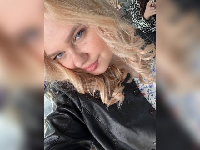 Visit StelaA profile