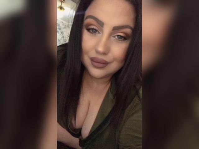 Visit MadisonN profile