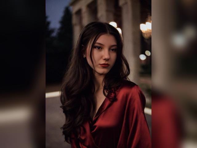 Visit lissanight profile