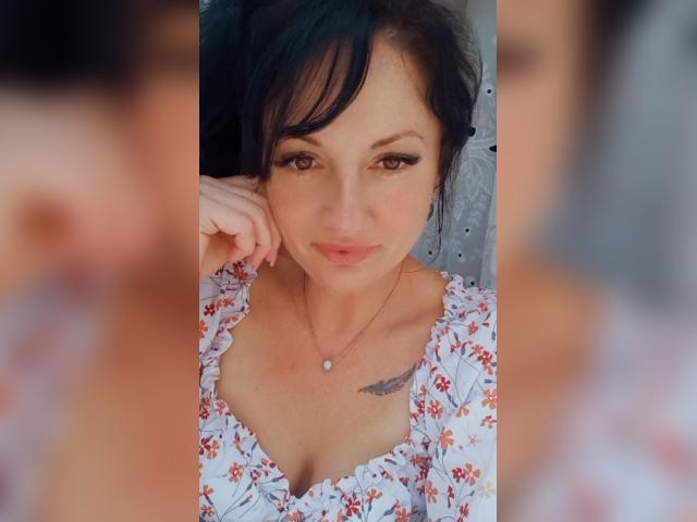 Visit Milana30 profile