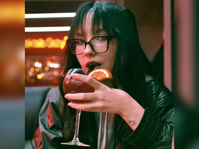 Visit 1LookLove profile