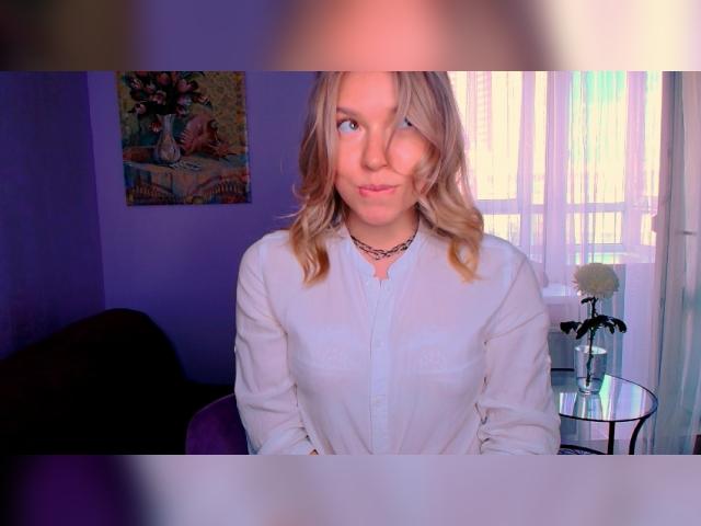 Visit TaylorBre profile