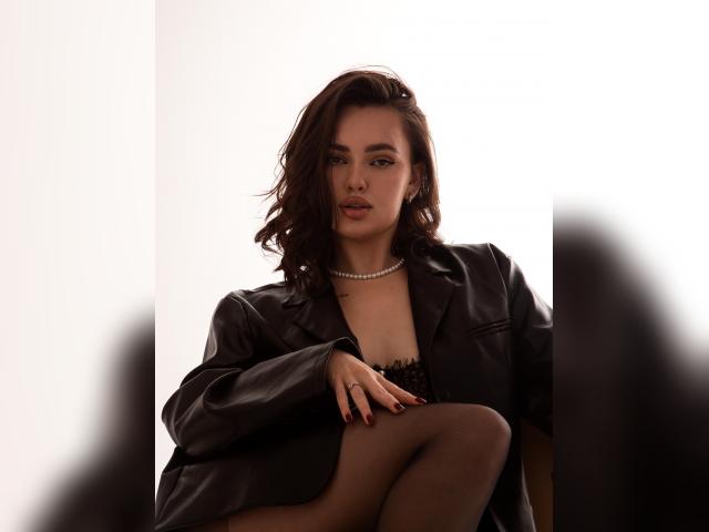 Visit LauraB74 profile