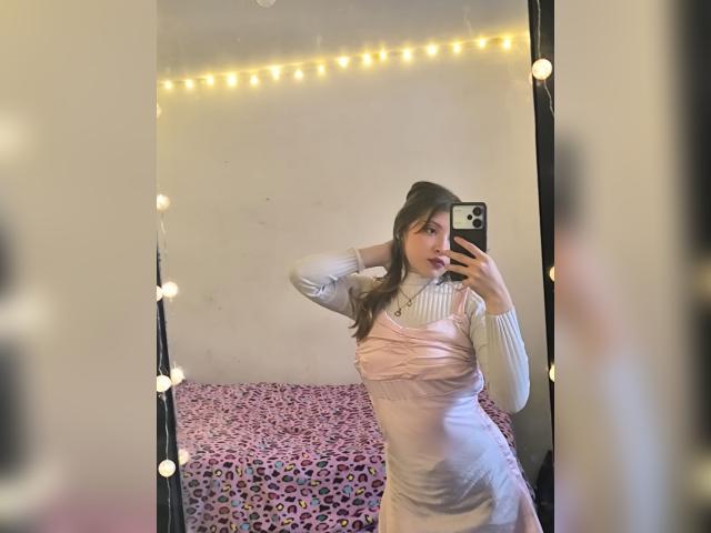 Visit Anyeliic profile