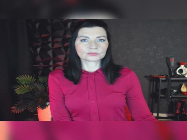 Visit MonicaCheerful profile