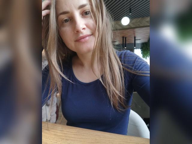 Visit Kamilla18 profile