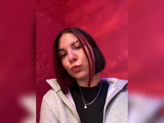Visit Oriana profile