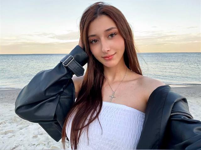 Visit LumenLanae profile
