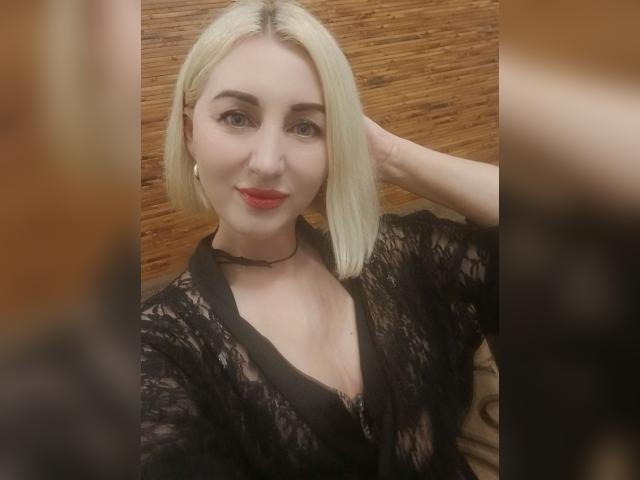 Visit Kamila01 profile