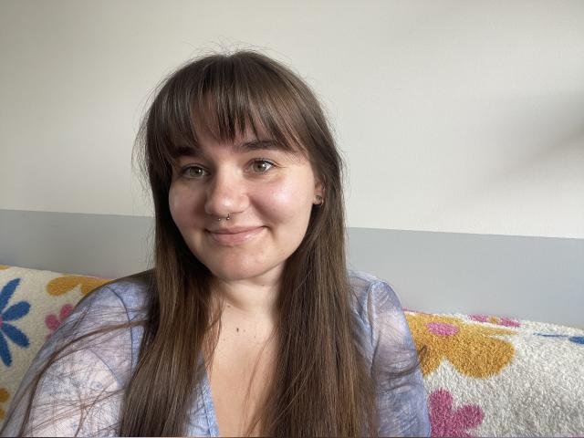 Visit perfectJULIE profile