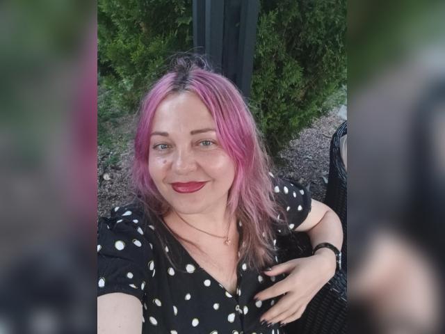 Visit PerlaAmber profile