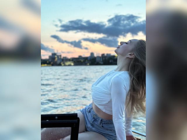Visit YummyDoll profile