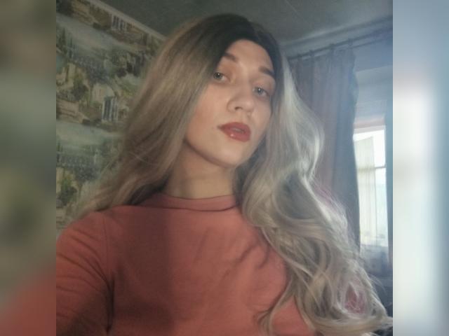 Visit LauraGold profile