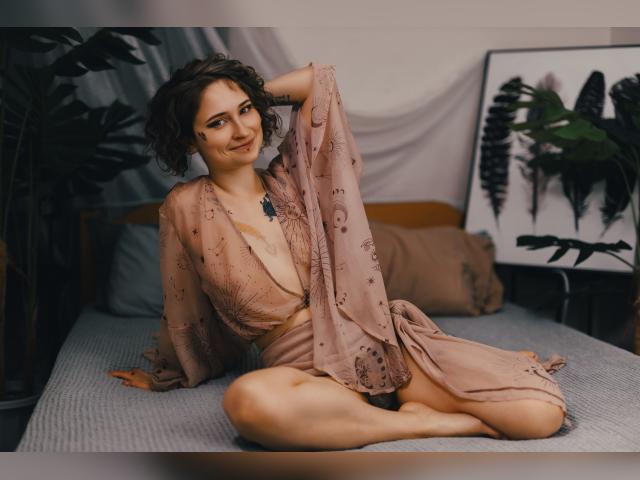 Visit MayaRouses profile