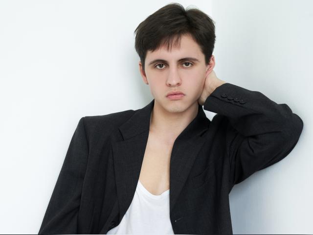 Visit JeffreyC21 profile