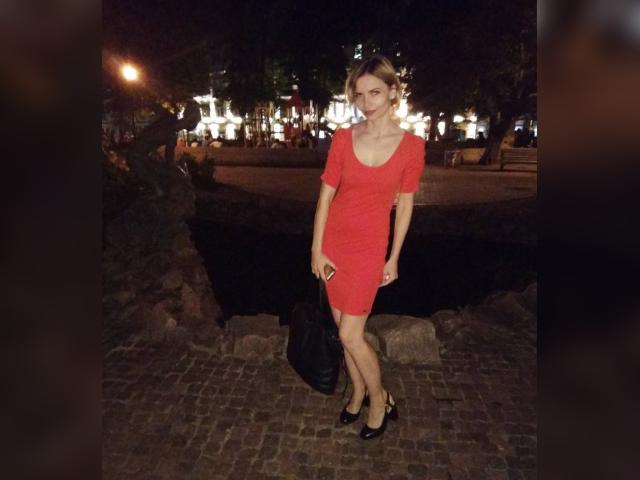 Visit LittleFoxyy profile