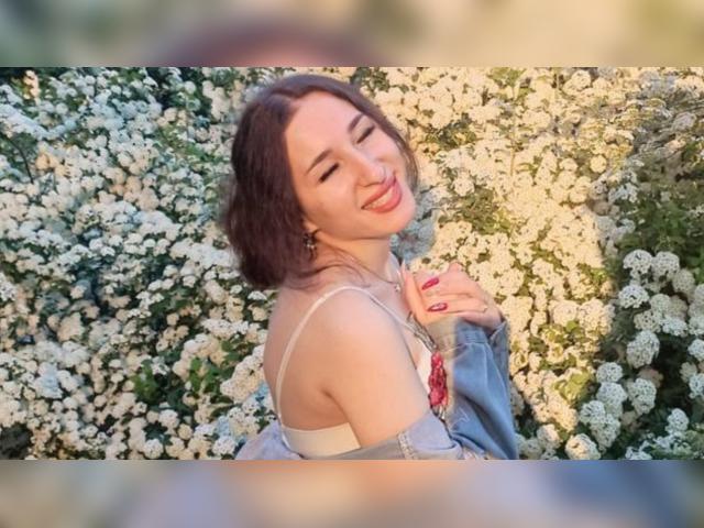 Visit ShyBloom profile