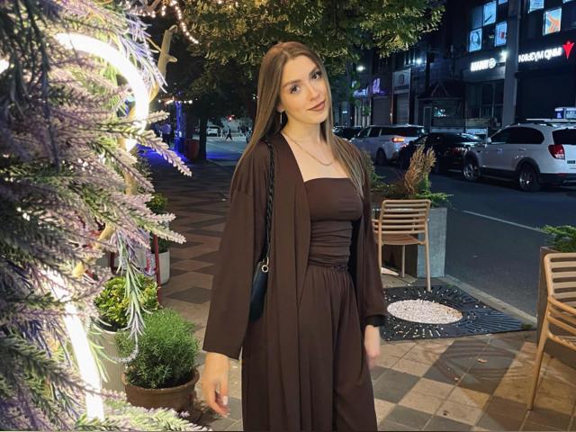 Visit JessicaR23 profile
