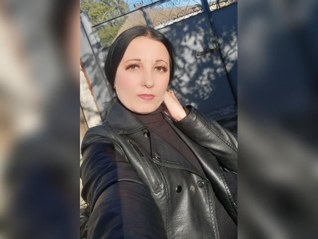 Visit Mirellia profile
