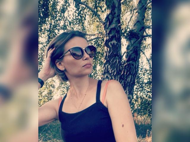 Visit LittleFoxyy profile