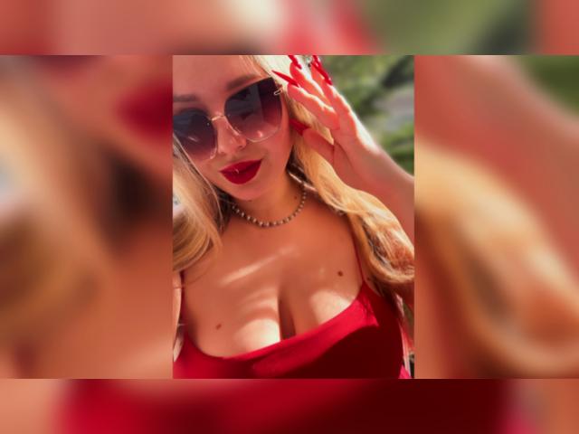 Visit XxxYourGoddessx profile
