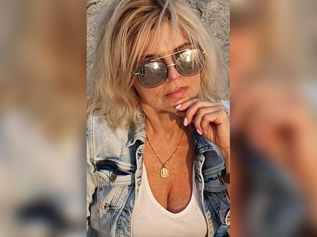 Visit YourMilady1 profile