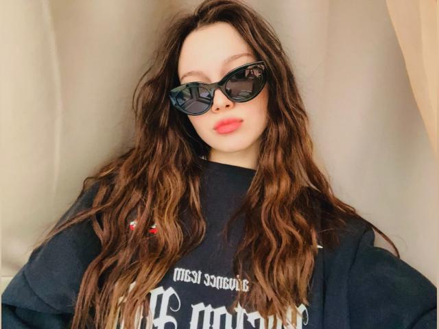 Visit KatieCherry profile