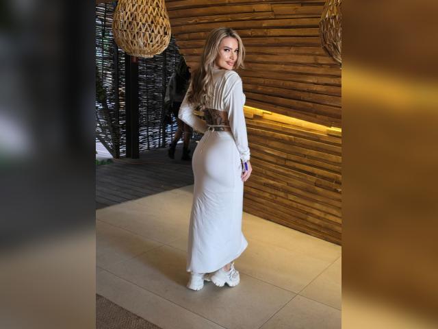 Visit AmiraBelle profile