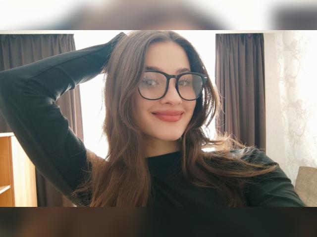 Visit GlowVixen profile