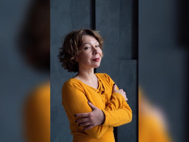 Visit Dinara profile