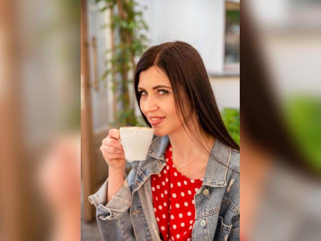 Visit QueenFlare profile