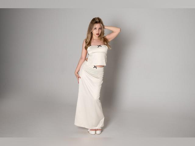 Visit LinaLove profile