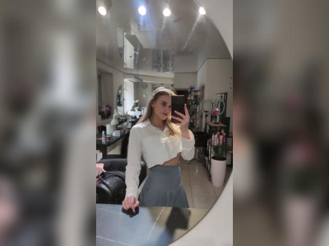 Visit Arithae profile