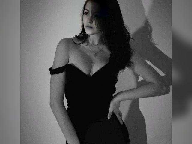 Visit Candice profile
