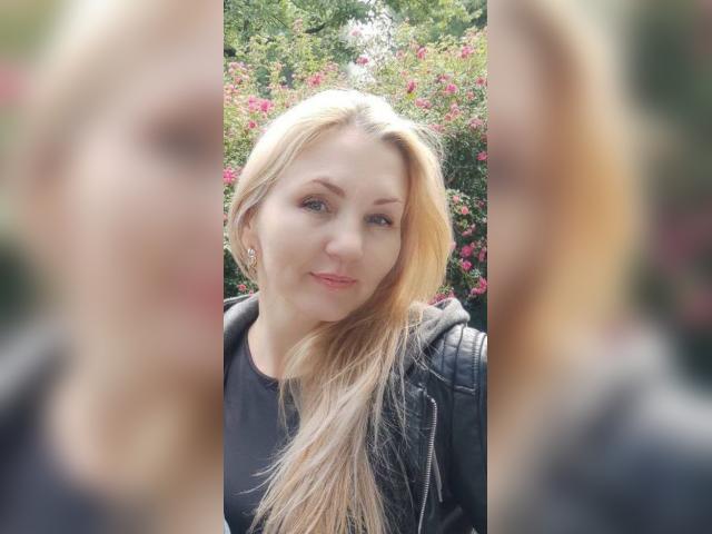 Visit LittleBlush profile
