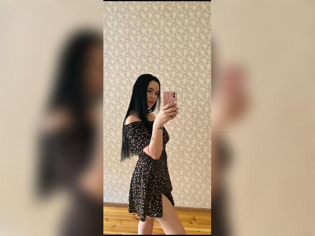 Visit JessieNice profile