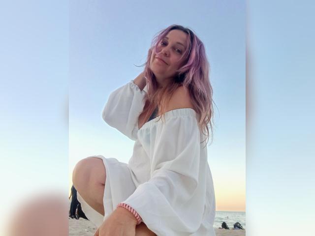 Visit PerlaAmber profile