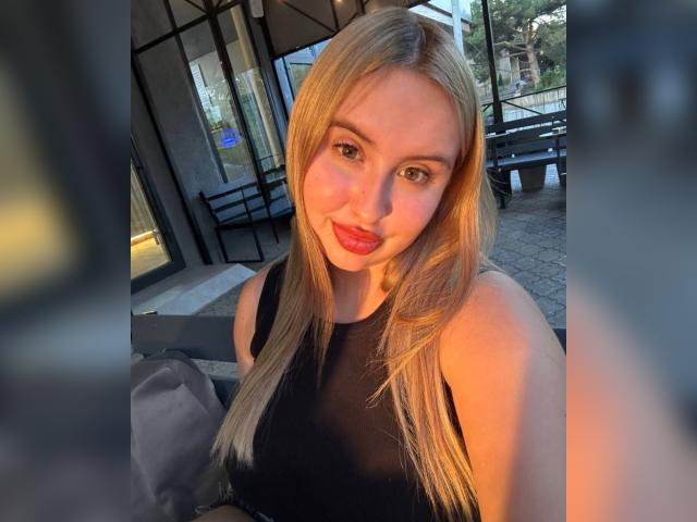 Visit Kat6hy profile