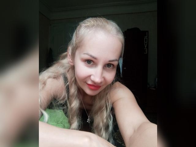 Visit AriaThorn profile