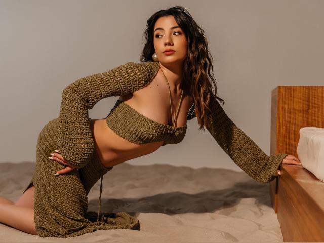 Visit AliceD73 profile