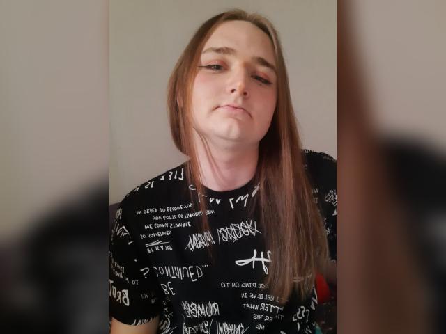 Visit Melaniass profile