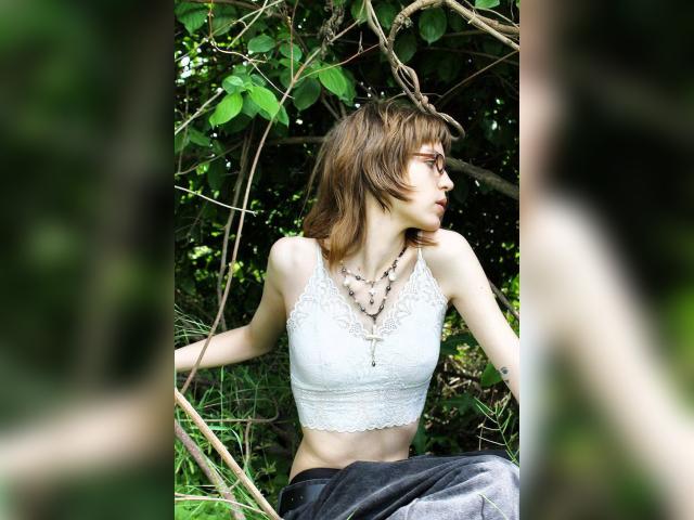 Visit LaurenH21 profile