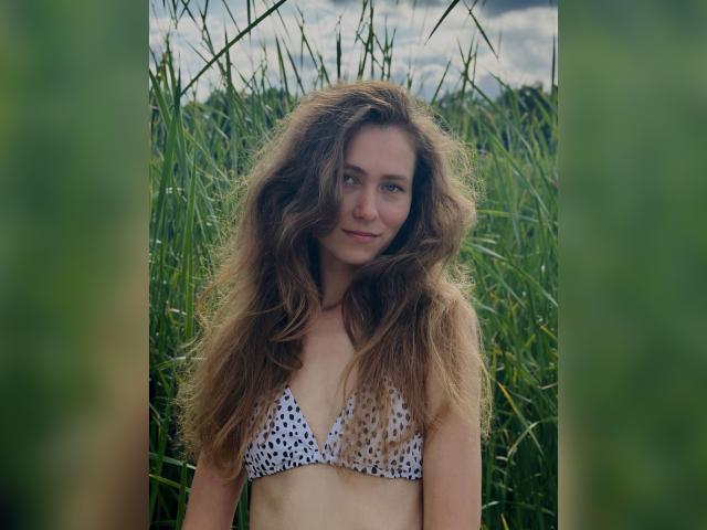 Visit EliElina profile