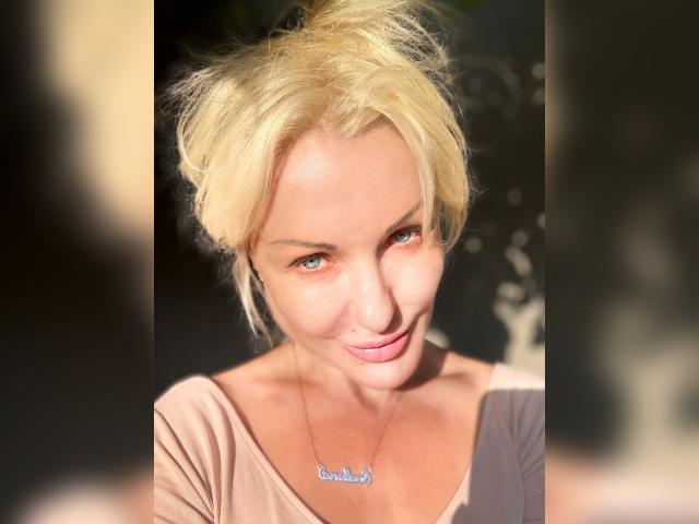 Visit Rosi profile