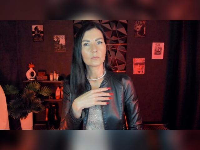 Visit MonicaCheerful profile