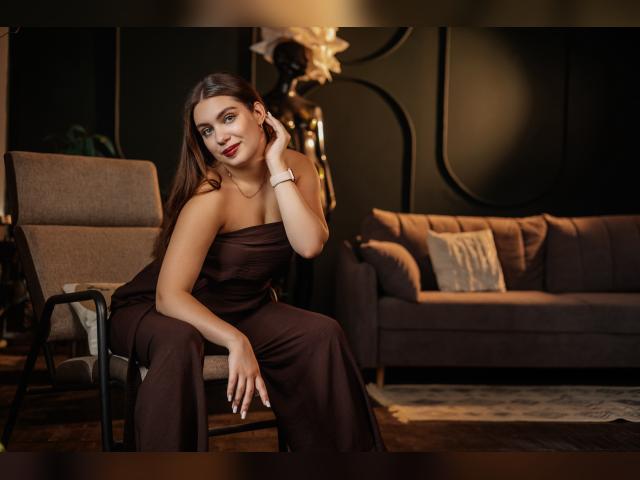 Visit DanielaSwetty profile