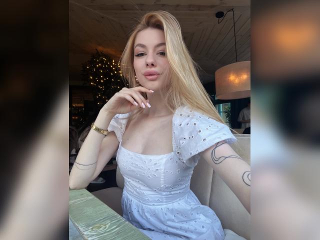 Visit FlirtyAngel profile