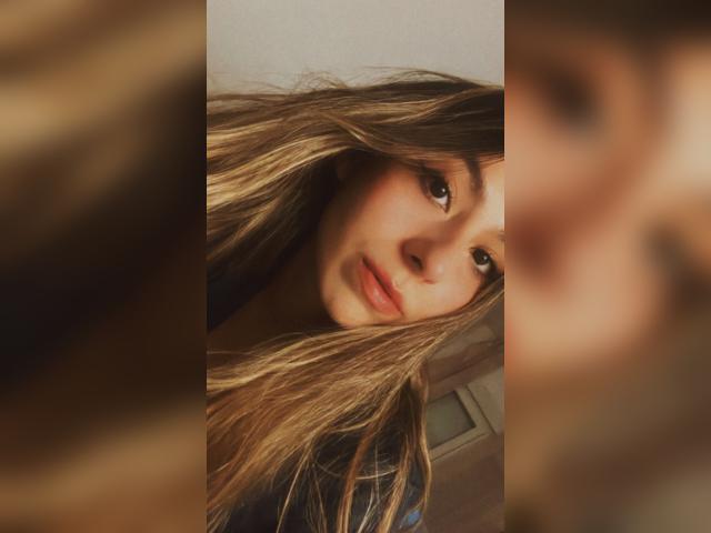 Visit Martina28 profile